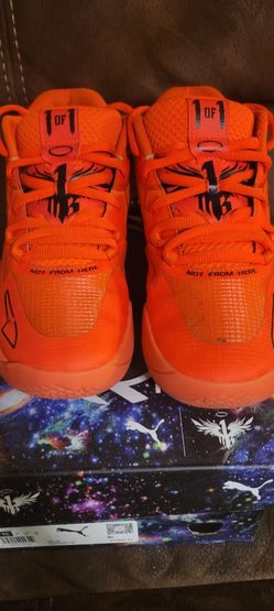 MB.01 'Not From Here' Size Gs 7