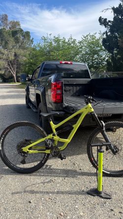 YT Capra Enduro Core 1