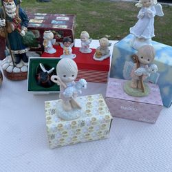 GIFTS-all For $45 Precious Moments Vintage Holiday collectibles- Buy All $55