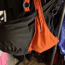 New peach and black 2 piece swimsuit 