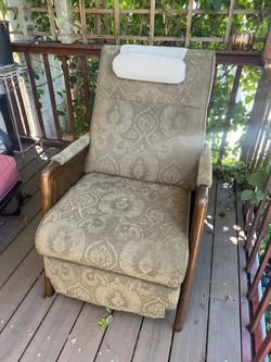 Recliner chair