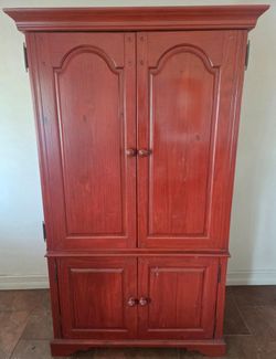 ✨ Solid Wood Armoire – Stained Red Finish – Stunning & Versatile ✨