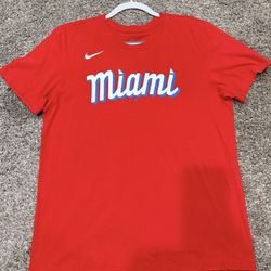 Men: Nike Large Shirt