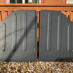 Pair Of Jeep Wrangler Freedom Panels Flawed (JK 07-18) 