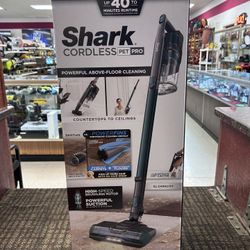 Shark Cordless Pet Pro Vacuum 