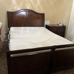 Queen Bedroom Set 