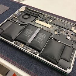 💻🔋 MacBook Battery Replacement – Starting at $89.99