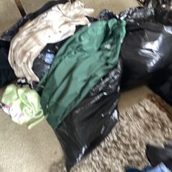 550 Clothing Man Women Boy Kids Baby Mix Size Jeans Pants Jacket Shorts Pants Mix Size All For $250