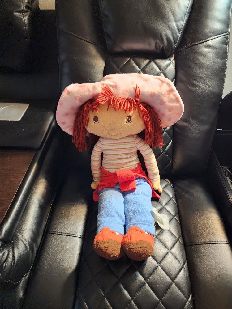 Huge Strawberry Shortcake Jumbo Plush Doll Cuddle Pillow Vintage 2003
