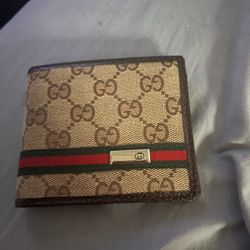 Gucci Wallet 