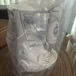 New sealed waterpik