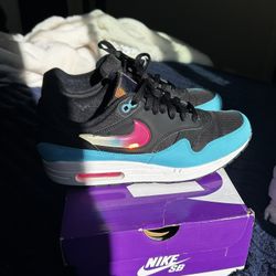 Offers Nike Air Max 1 “Jewel Swoosh”