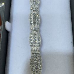 10kt Diamond Bracelet