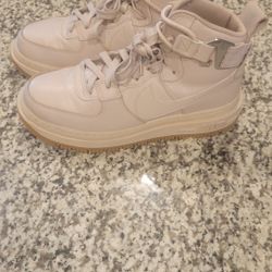 Air Force 1 High Utility 2.0 'Artic Pink Gum'