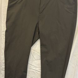 Vuori Chino Pant (38x32)