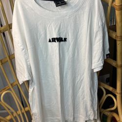 Airwalk Men’s T-Shirt Size XL