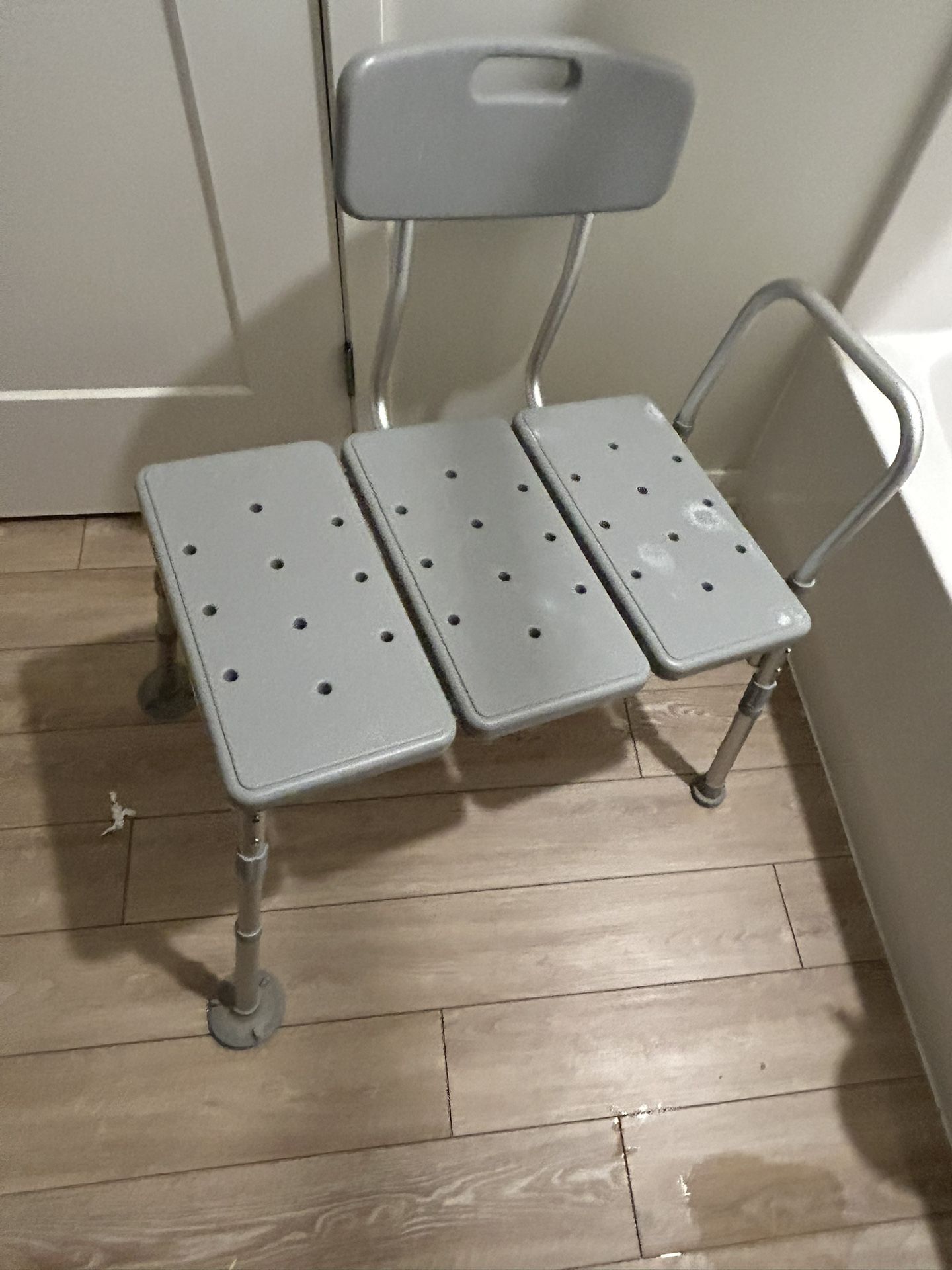 Shower Seat For Medical Use And Treatment