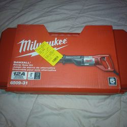 Brand New Milwaukee Sawsall
