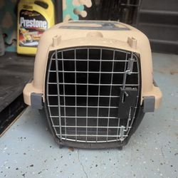 Small Carry Kennel