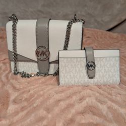 New Michael Kors Purse and Wallet Set