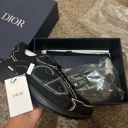 Dior B30