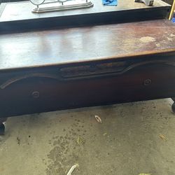 Cedar Chest 