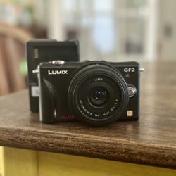 Panasonic LUMIX GF2 W/ LUMIX G 20mm f/1.7 Lens