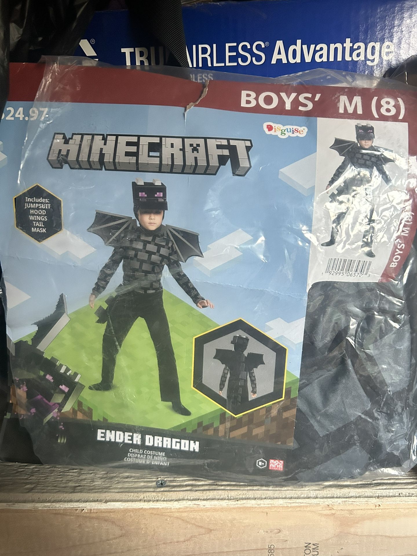 Minecraft, Mario bros, Cobra Kai custome