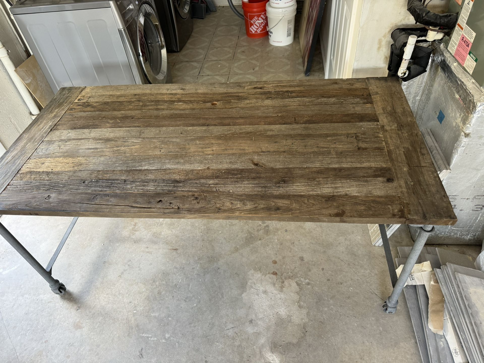Restoration Hardware Table Desk Dinning table Iron Foundation