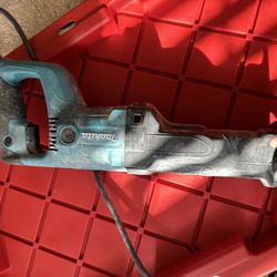 Makita Saw