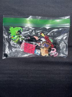 Brooch pins
