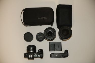 Canon EOS RP Mirrorless Camera + 3 Lenses – Complete Kit (Like New)