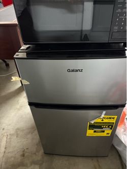 Mini Fridge & Freezer