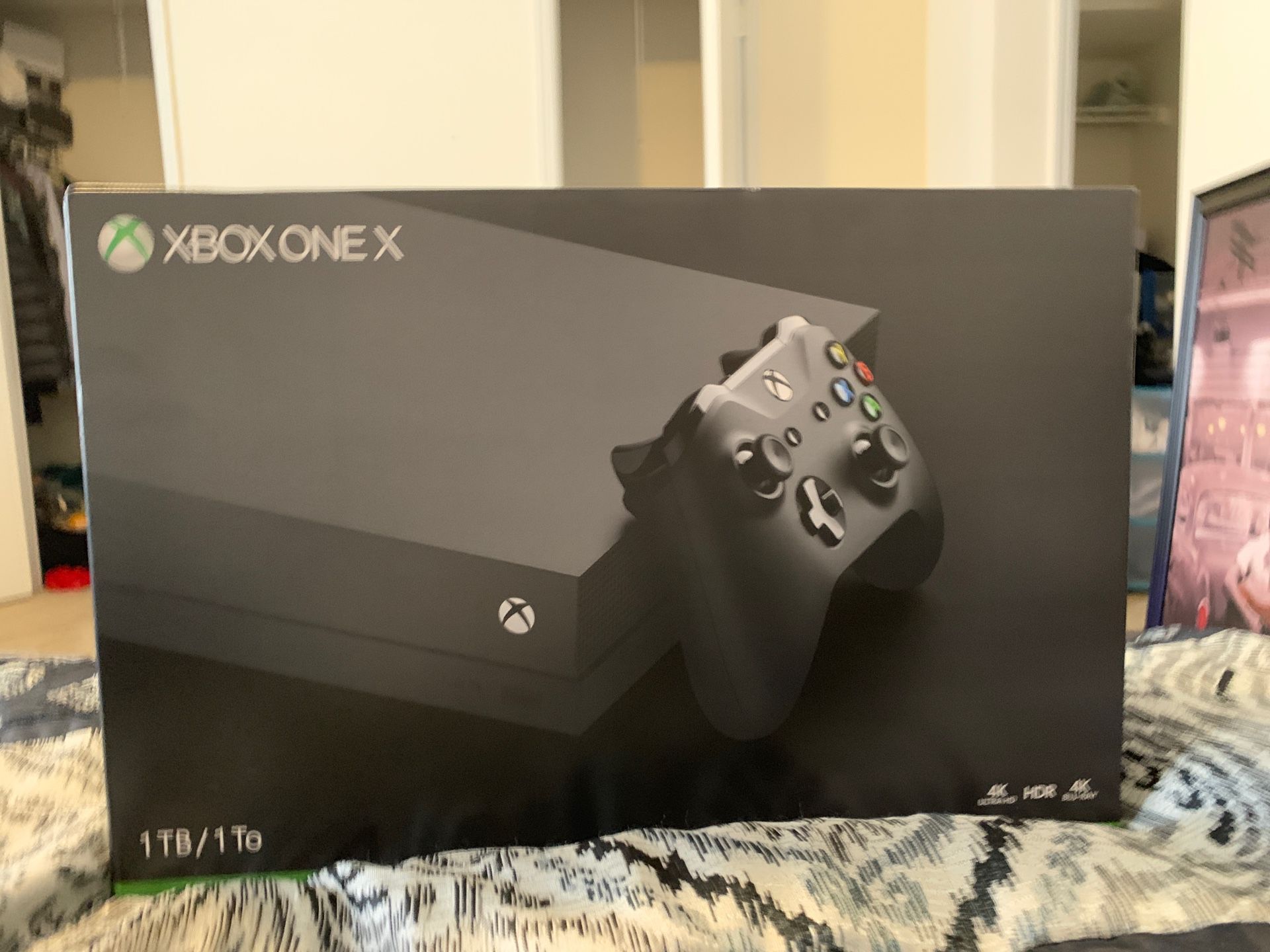 Xbox one X 1TB never opened !