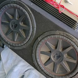 2 12's  Kickers CompVR