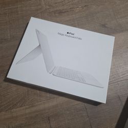 IPAD MAGIC KEYBOARD FOLIO