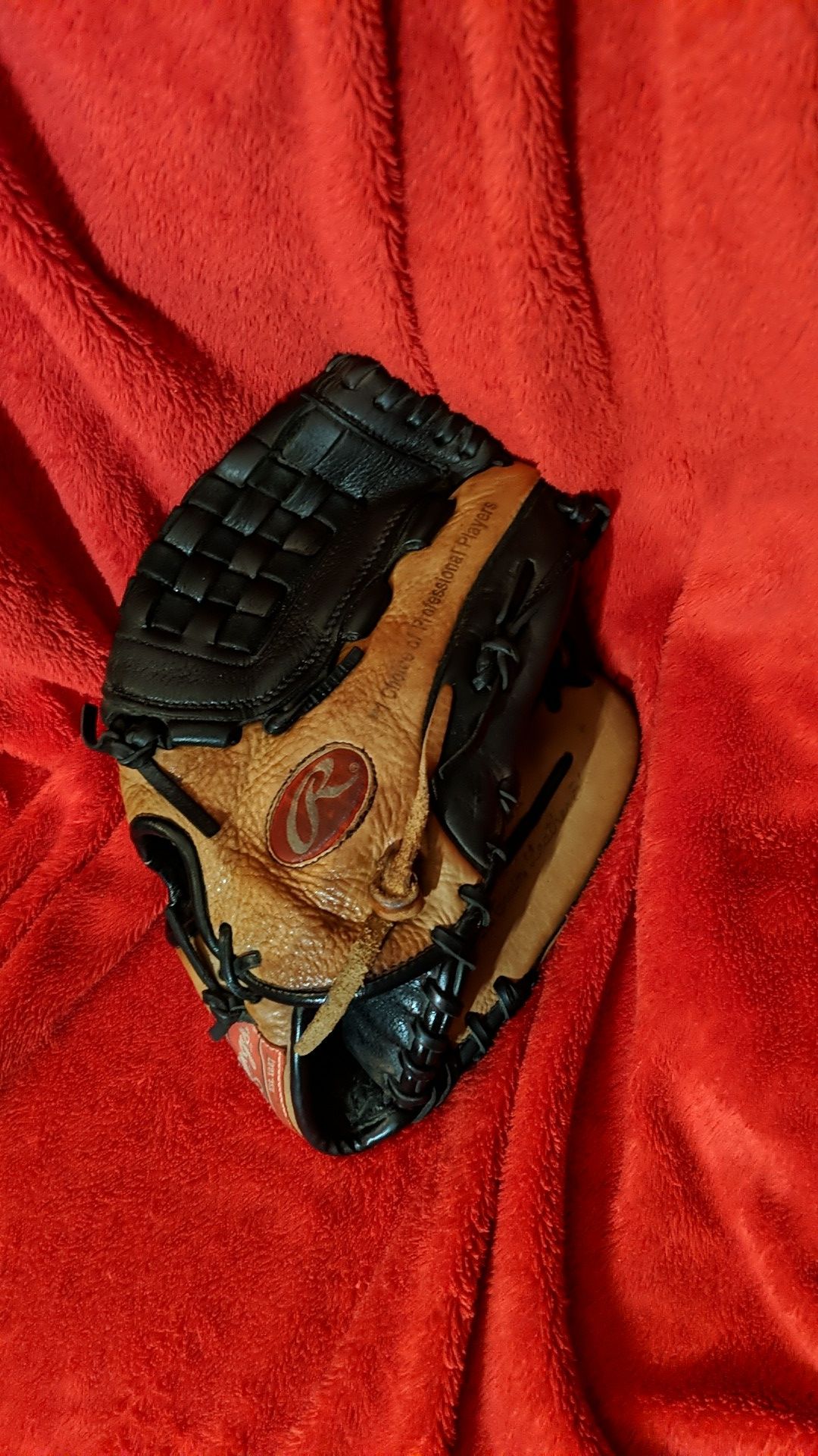 Rawlings baseball glove 12 inch