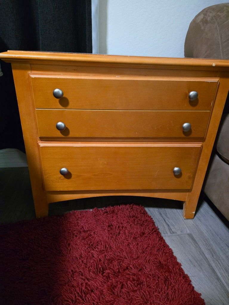 Dressert and two End Tables