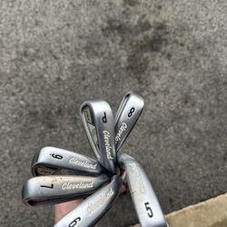 Cleveland CG4 Iron Set – 5 through Pitching Wedge (5-PW)