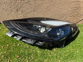 2017-2020 Tesla Model 3 Left Headlight
