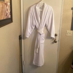 Women’s Robe