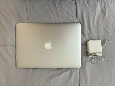 Apple macbook laptop