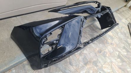 2021 - 2023 TOYOTA CAMRY SE XSE  SPORT FRONT BUMPER COVER GENUINE USED OEM.  Y1
