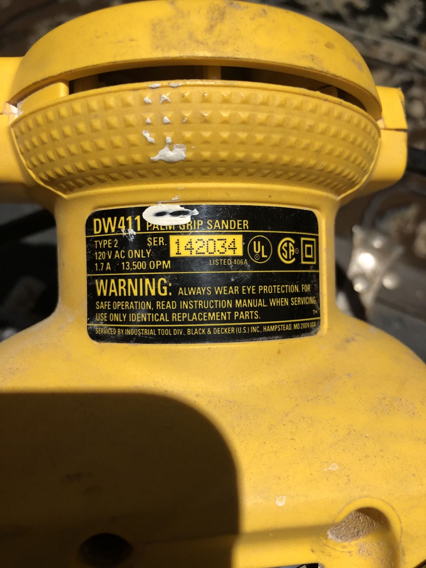 Palm sander Dewalt 411 Electric