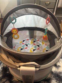 Fisher Price portable bassinet