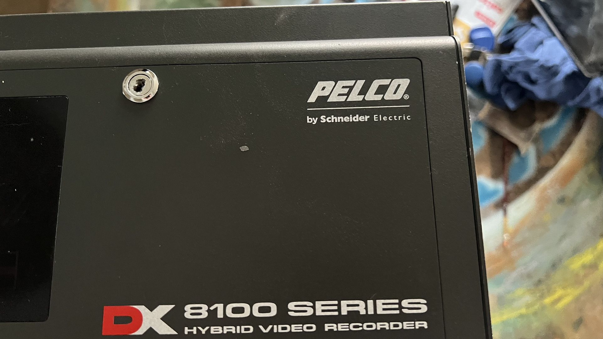 PELCO  DVR  DX 8100