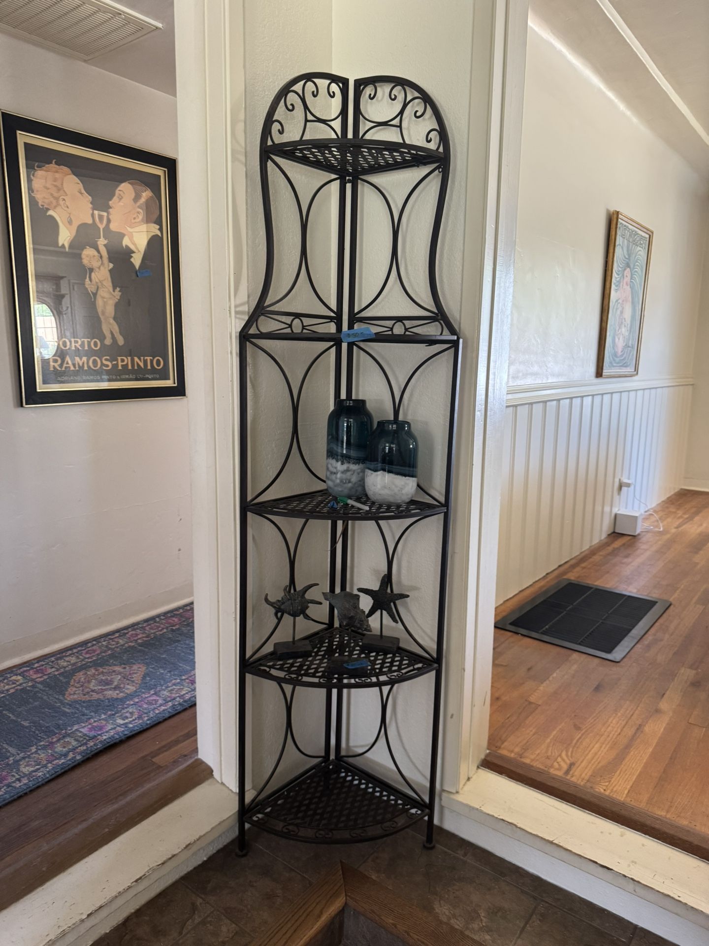 Corner Shelf