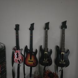 Guitar Hero + Guitars + Xbox360