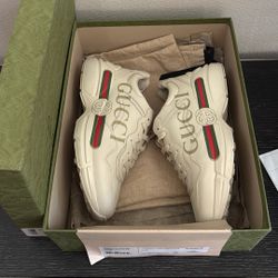 Gucci’s Men Size 7