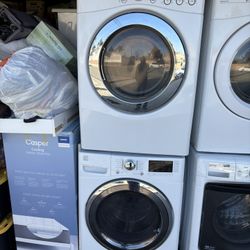 Kenmore and lg Stackable Washer and gas dryer Excellent working condition  Heavy duty  W27 D31 H78 Washer 4.5 cu ft Dryer 7.3 cu ft 3 months warranty 